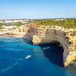 Villa Acapulco By Algarve Vacation